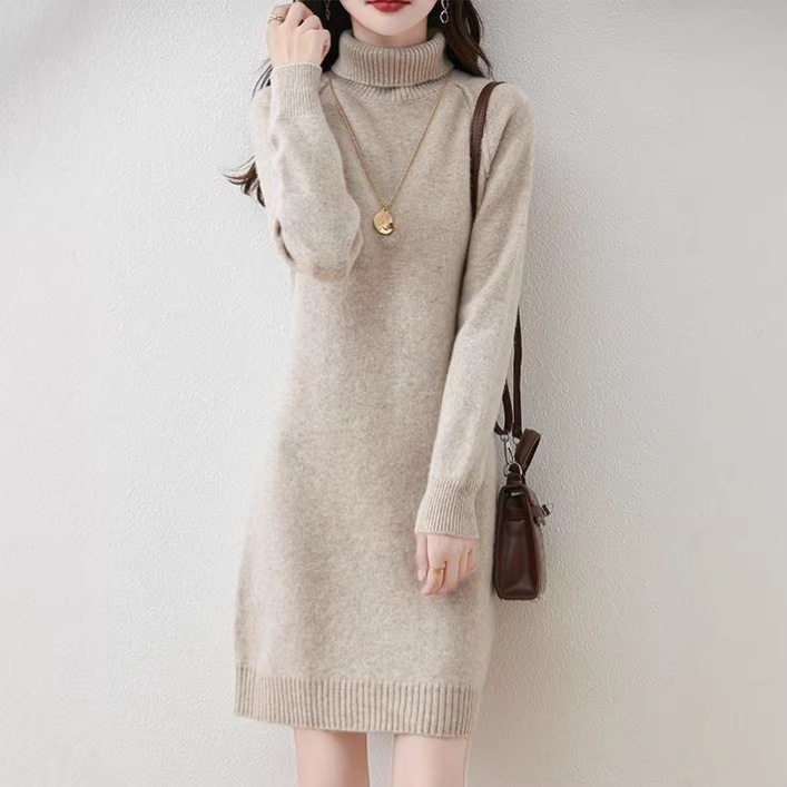 2026年秋冬季新款韩版高领针织连衣裙中长款毛衣女宽松打底毛衣裙