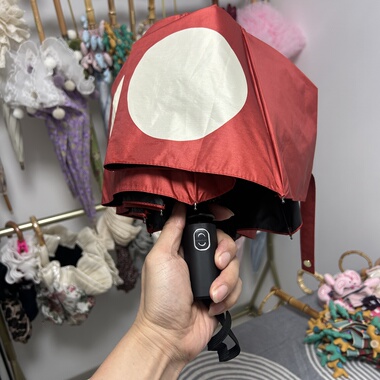 日系高颜值复古红色大波点黑胶遮阳伞三折全自动节节收防冲爆雨伞