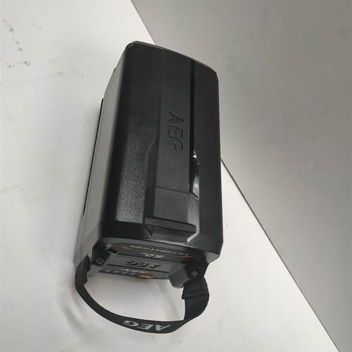 议价 AEG 58v 8A电池,全新原厂原装未使用,包邮非偏远地区