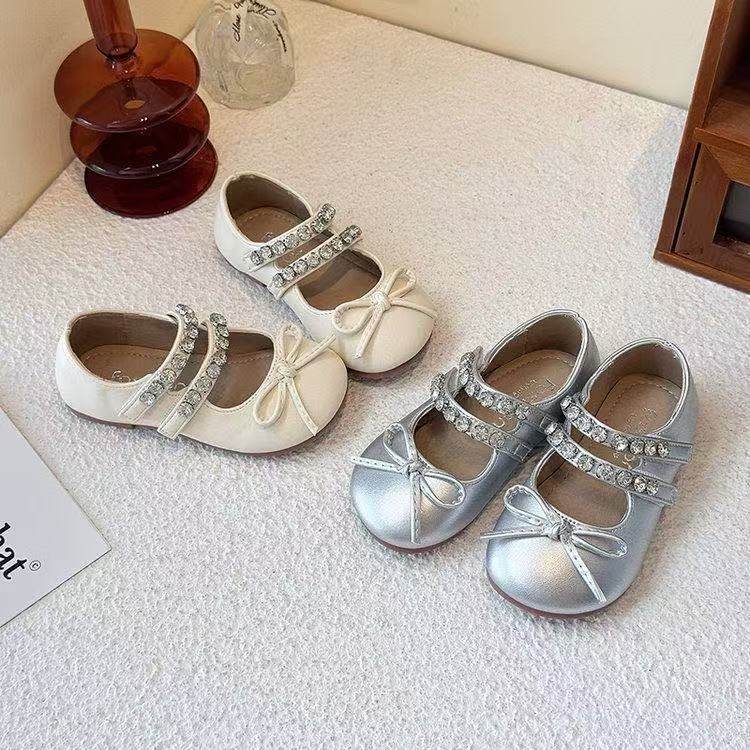女童皮鞋2026春季小女孩洋气芭蕾风公主鞋珍珠蝴蝶结儿童平底单鞋,童鞋/婴儿鞋/亲子鞋,皮鞋,淘宝优惠券,粉丝福利购,淘宝优惠卷