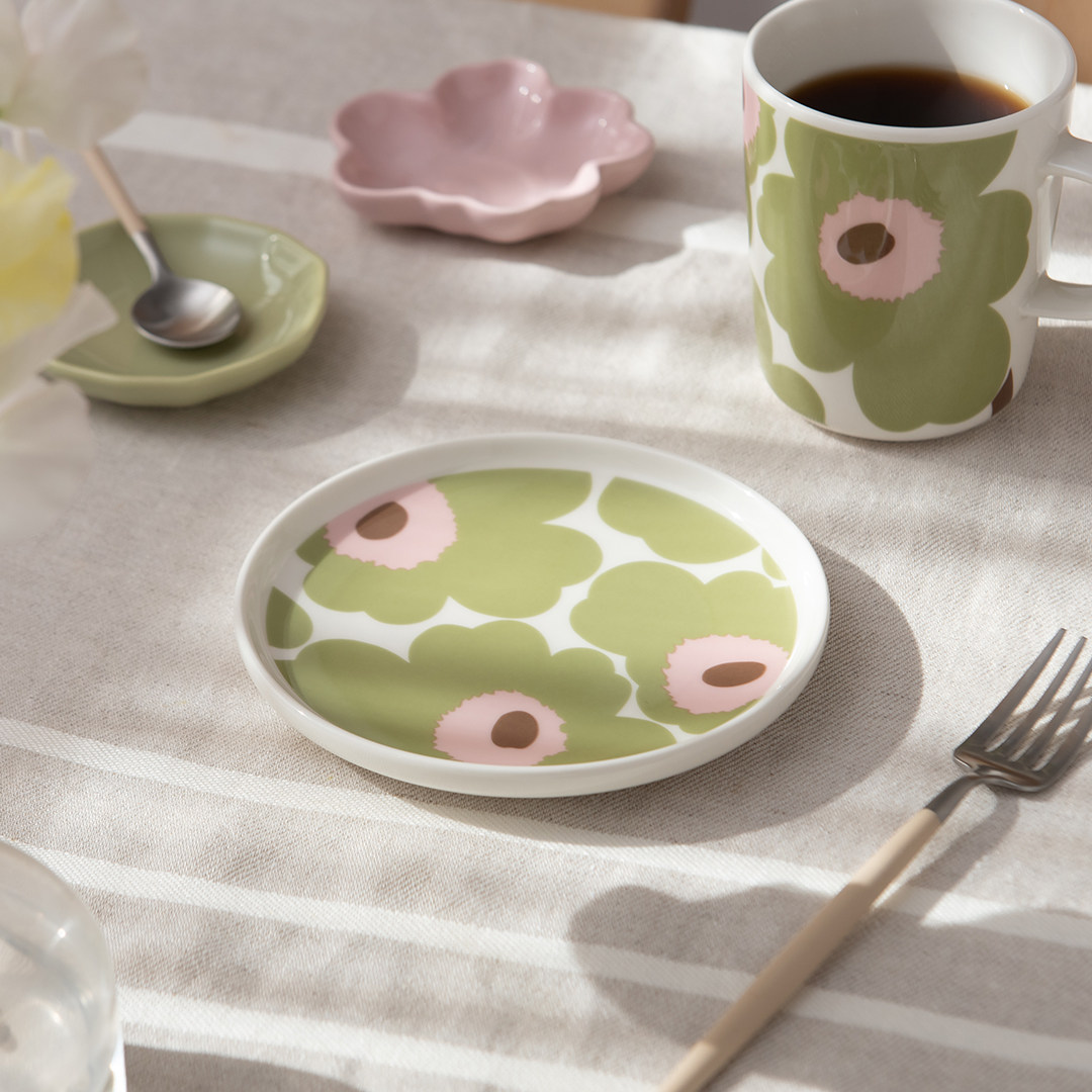 Marimekko Unikko日本限定2026年春绿花粉芯手握马克杯圆盘