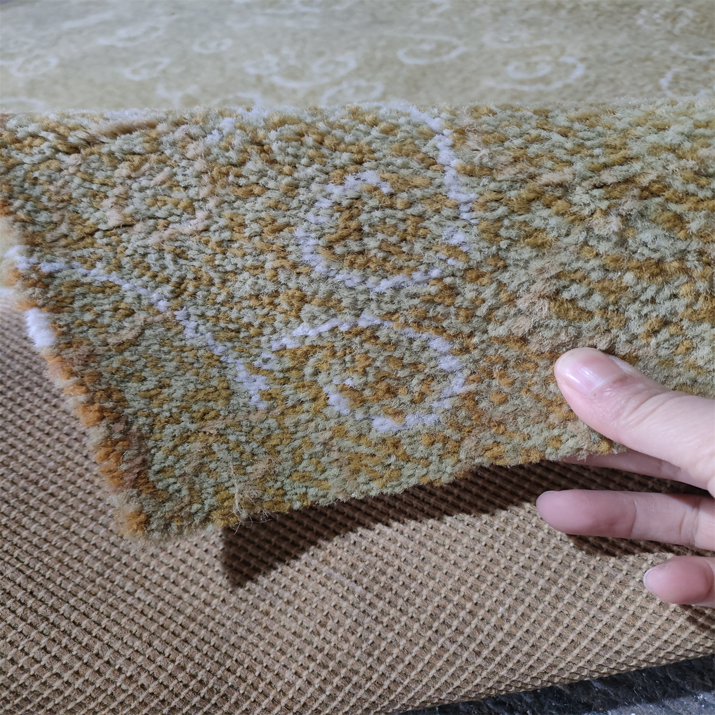 废旧二手小地毯料头耐磨阻燃加厚