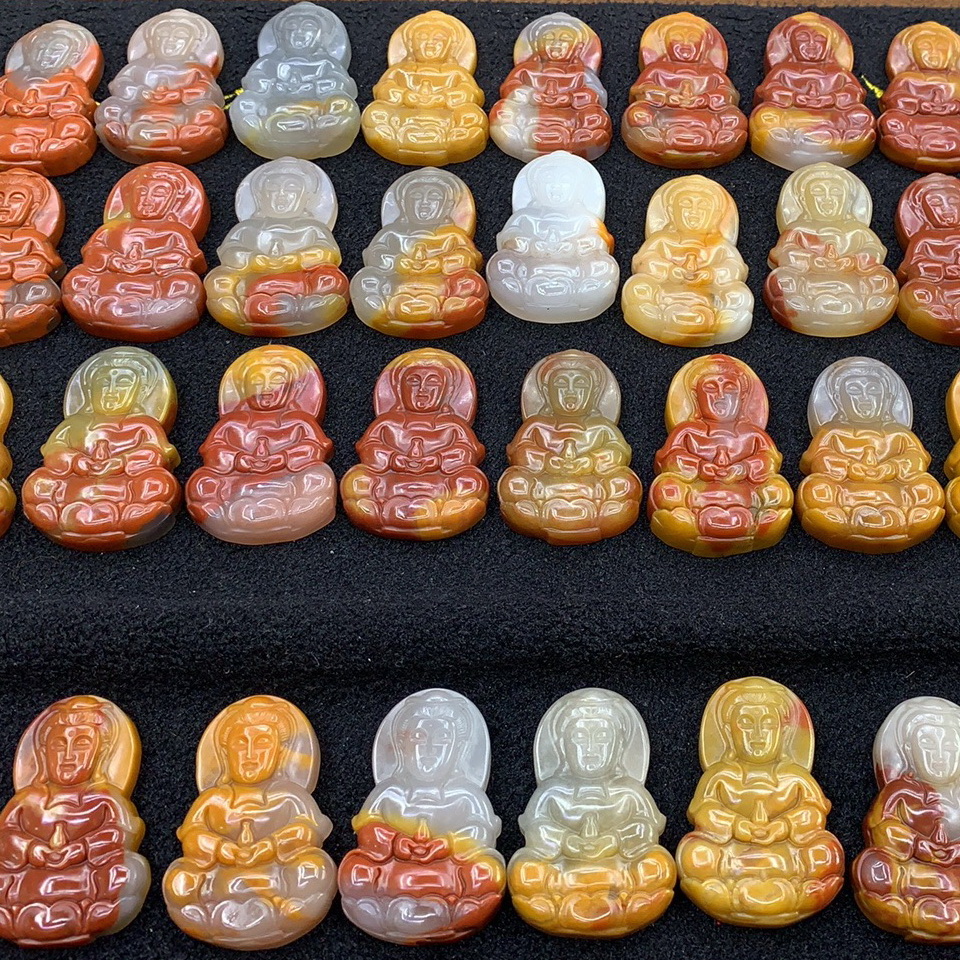 天然云南黄龙玉观音吊坠玉石挂件多色可选男女款观音手工雕刻菩萨