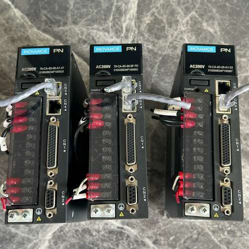 汇川驱动器IS620FS2R8I.(3台). 400W. 二