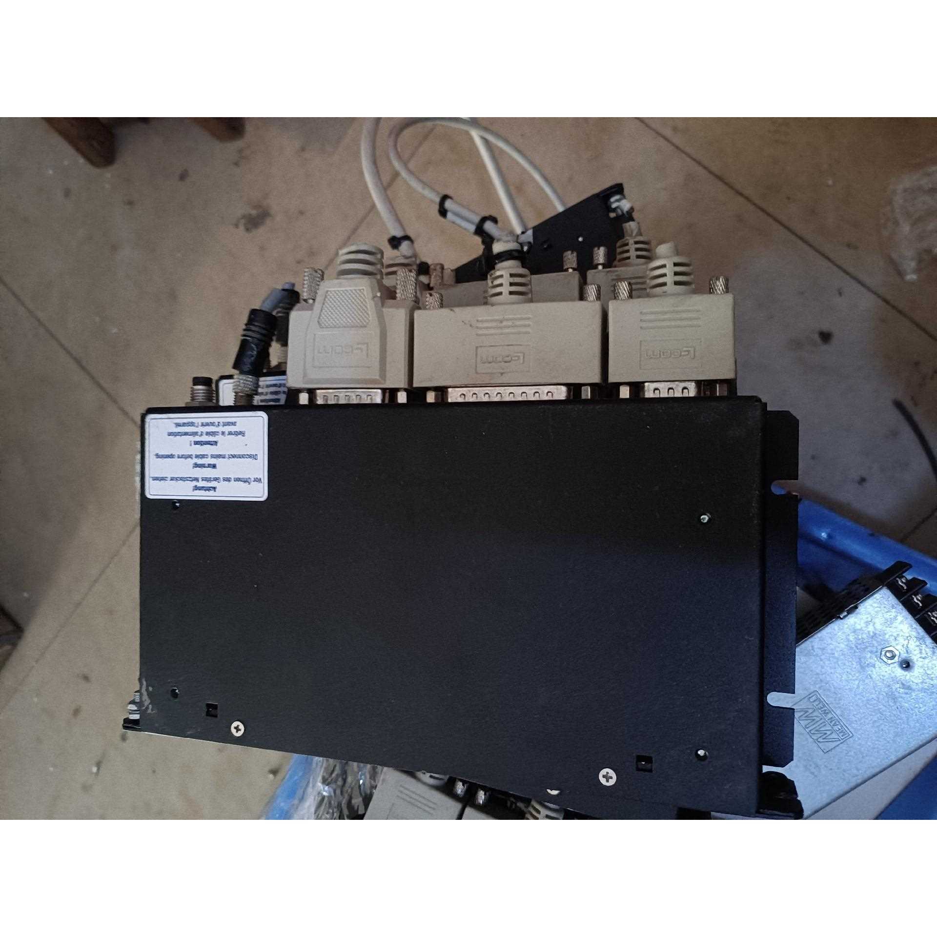 PI音圈电机伺服控制器C-413K009音圈电机