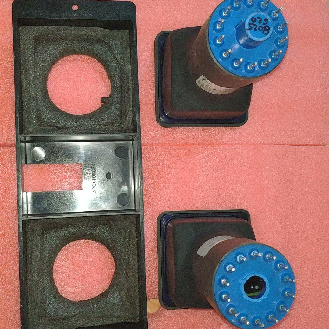 S83079EM5光电倍增管 及配套高压模块MHV12-1.