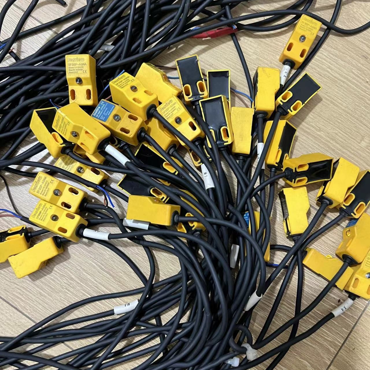 森觉senview方型传感器SF3SP-A5NA金属感应接近