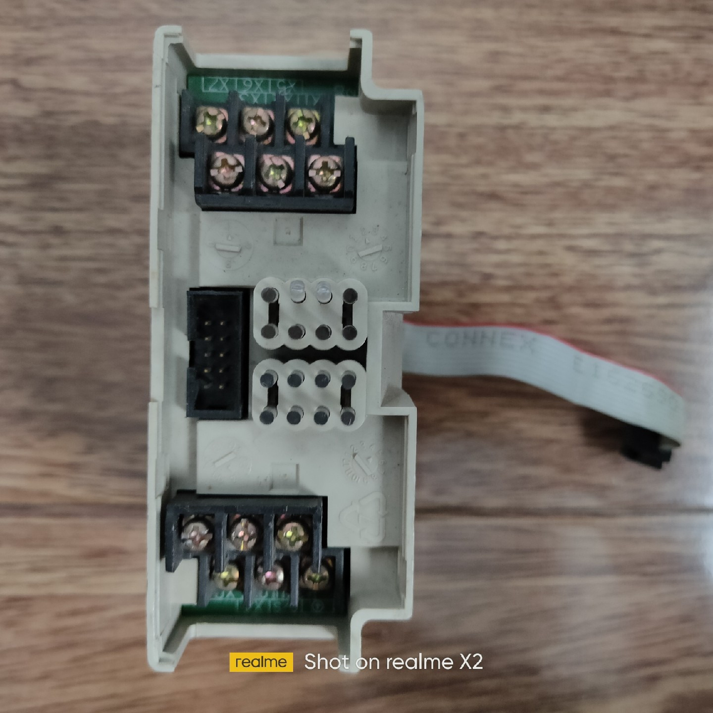台达PLC扩展模块DVP08XM11N，拆机的模块盖板丢了，