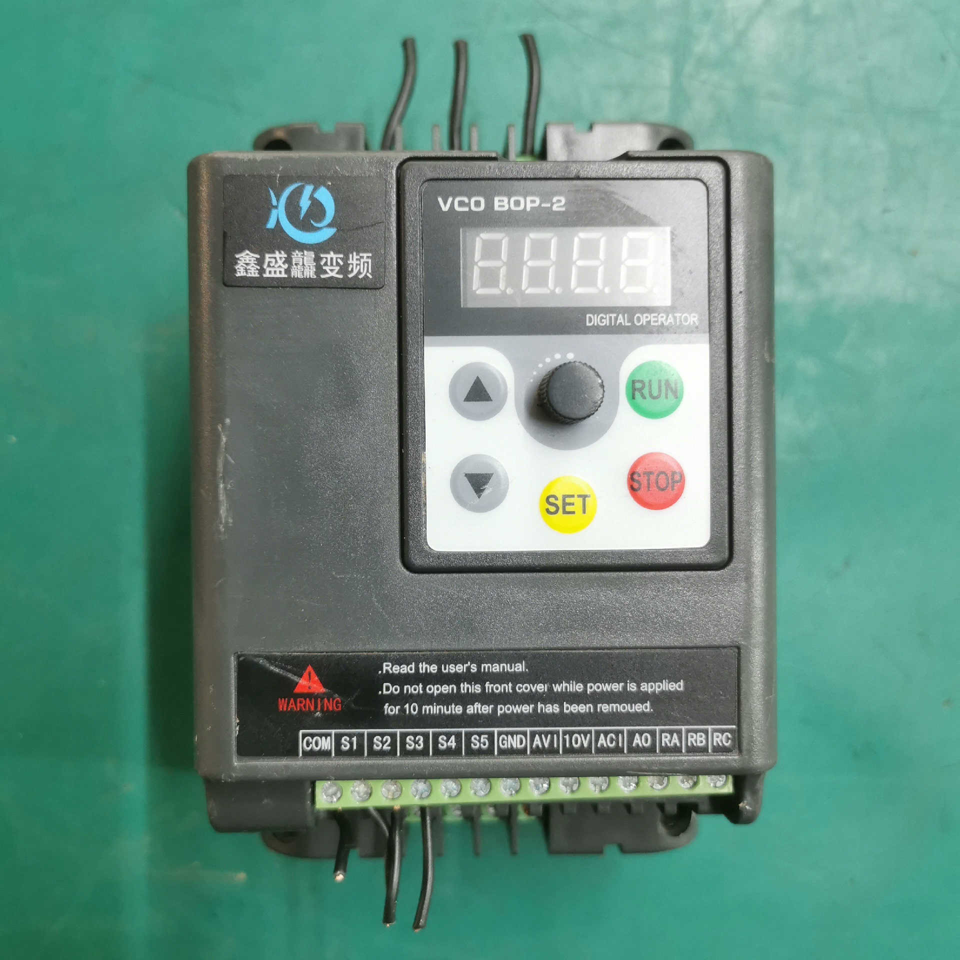变频器鑫盛达变频器XSD350-0.75G3