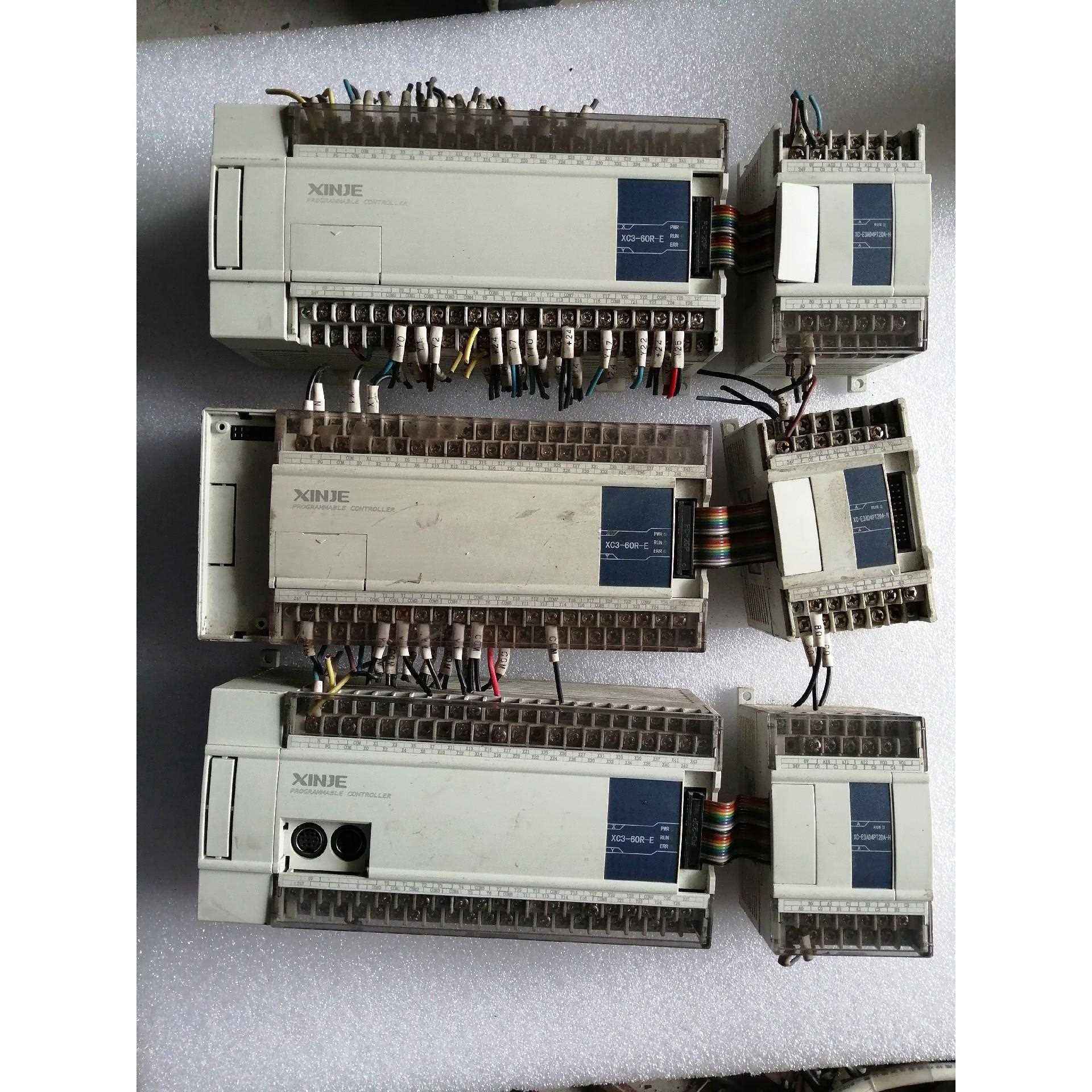 信捷XC3-60R-E，，扩展XC-E3AD4PT2DA-H