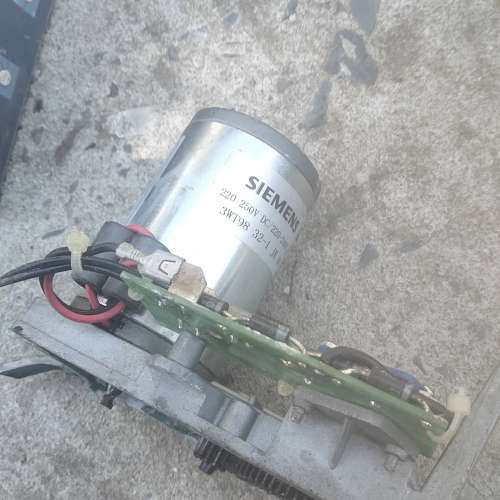 电机马达3WT9832-1JK00，正品！