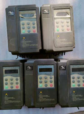MD300NT1.5B 汇川变频器1.5kw3台，