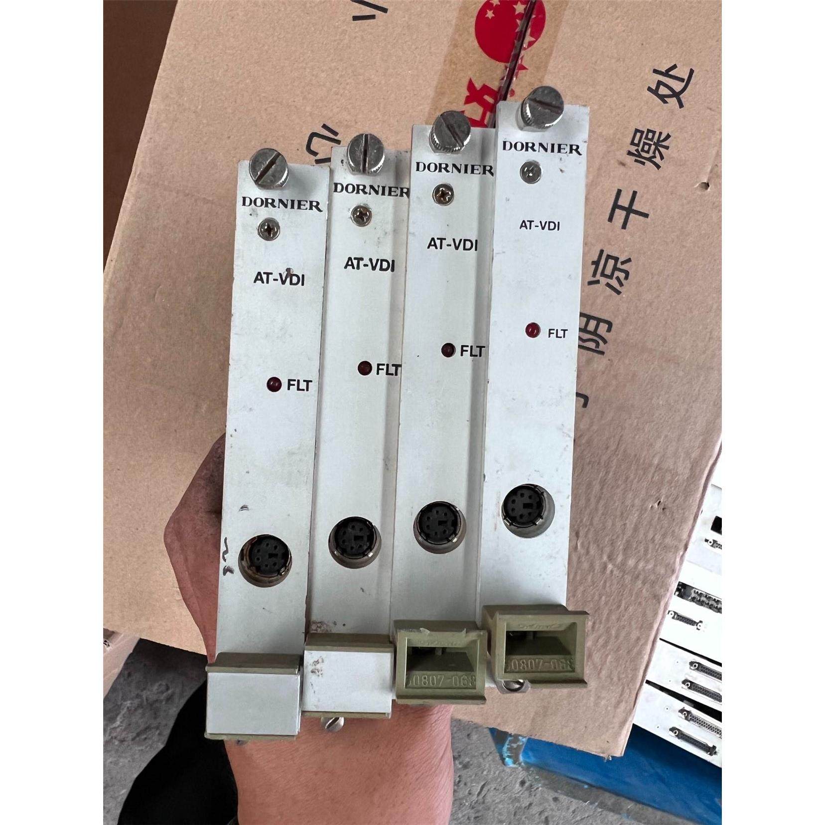 多尼尔织机线路主板