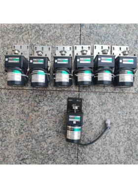 东方马达 4PK25GN-CW2L 4GN30KF 有6个