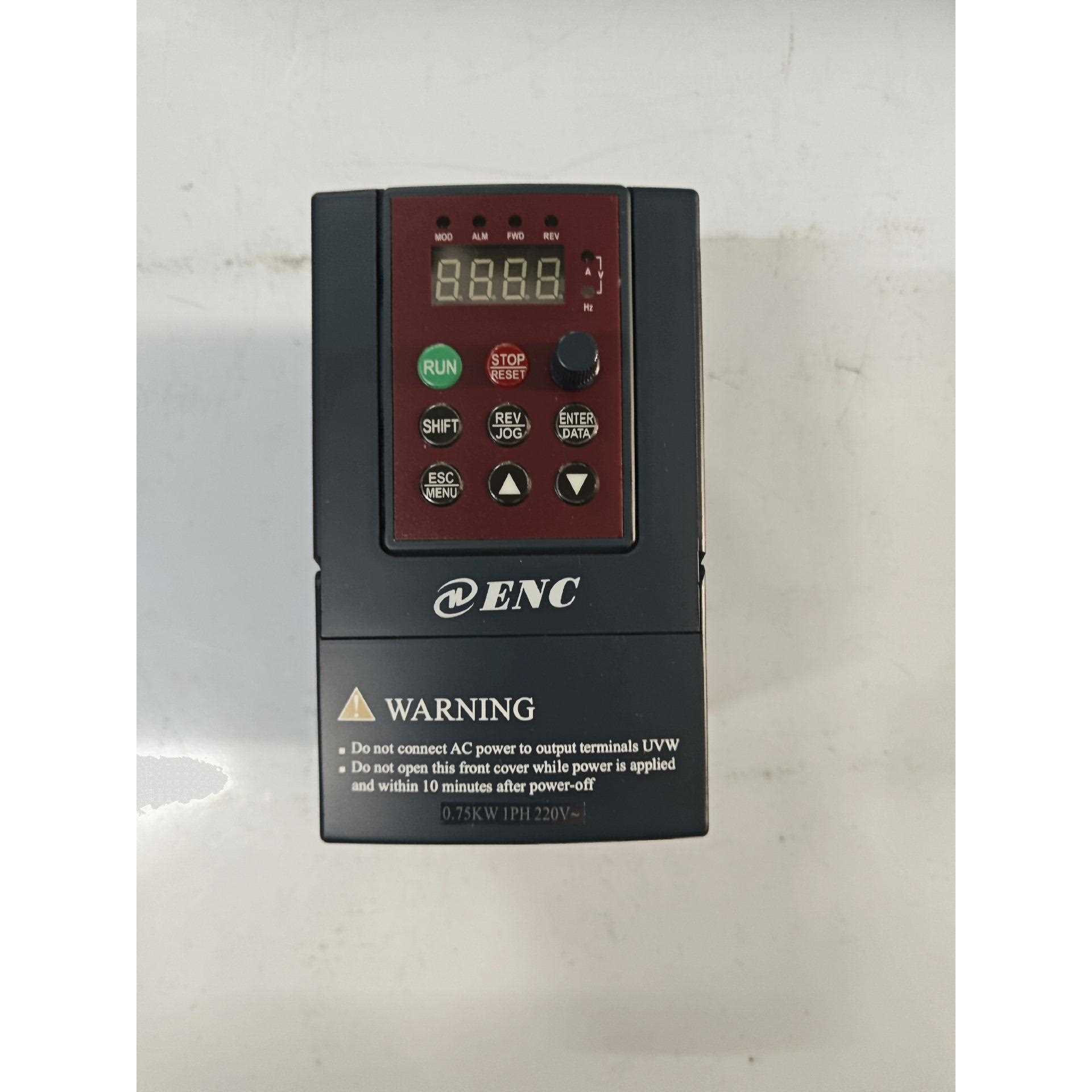 全新易能变频器EDS800-2S0007N 0.75KW 2