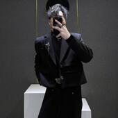 春秋季 高级感休闲痞帅宽松发型师西服外套 男士 小众垫肩短款 小西装