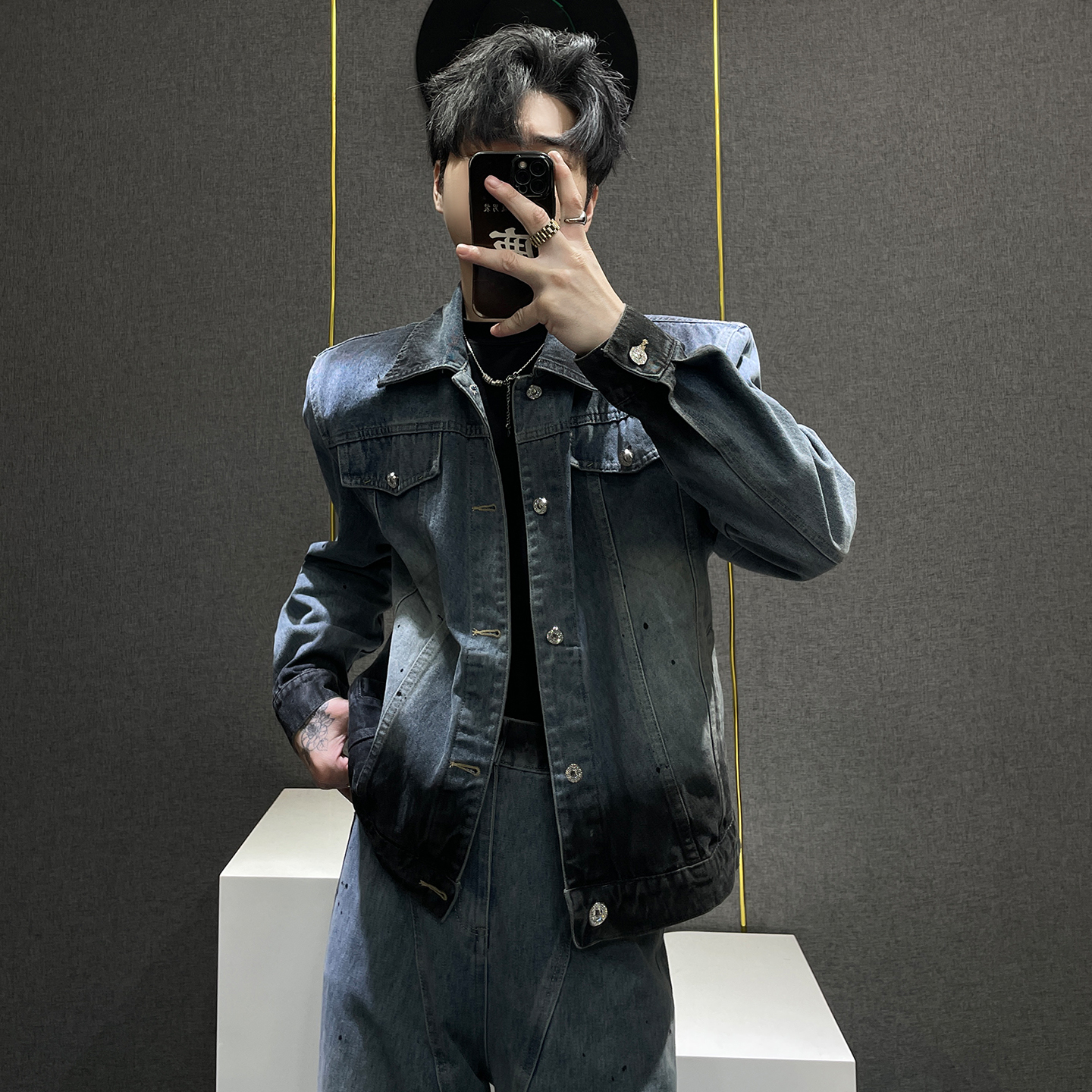 秋季小众复古高街脏脏牛仔套装男