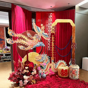 新中式婚房装扮布置迎宾牌男女方卧室出嫁晨袍拍照氛围背景墙kt板