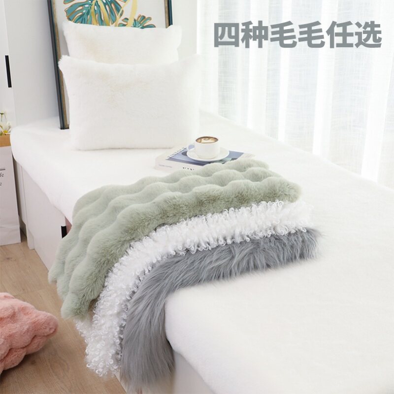 毛绒客厅防摔垫毛垫汽车包包展台毛垫奶油风化妆桌毛垫动漫午休