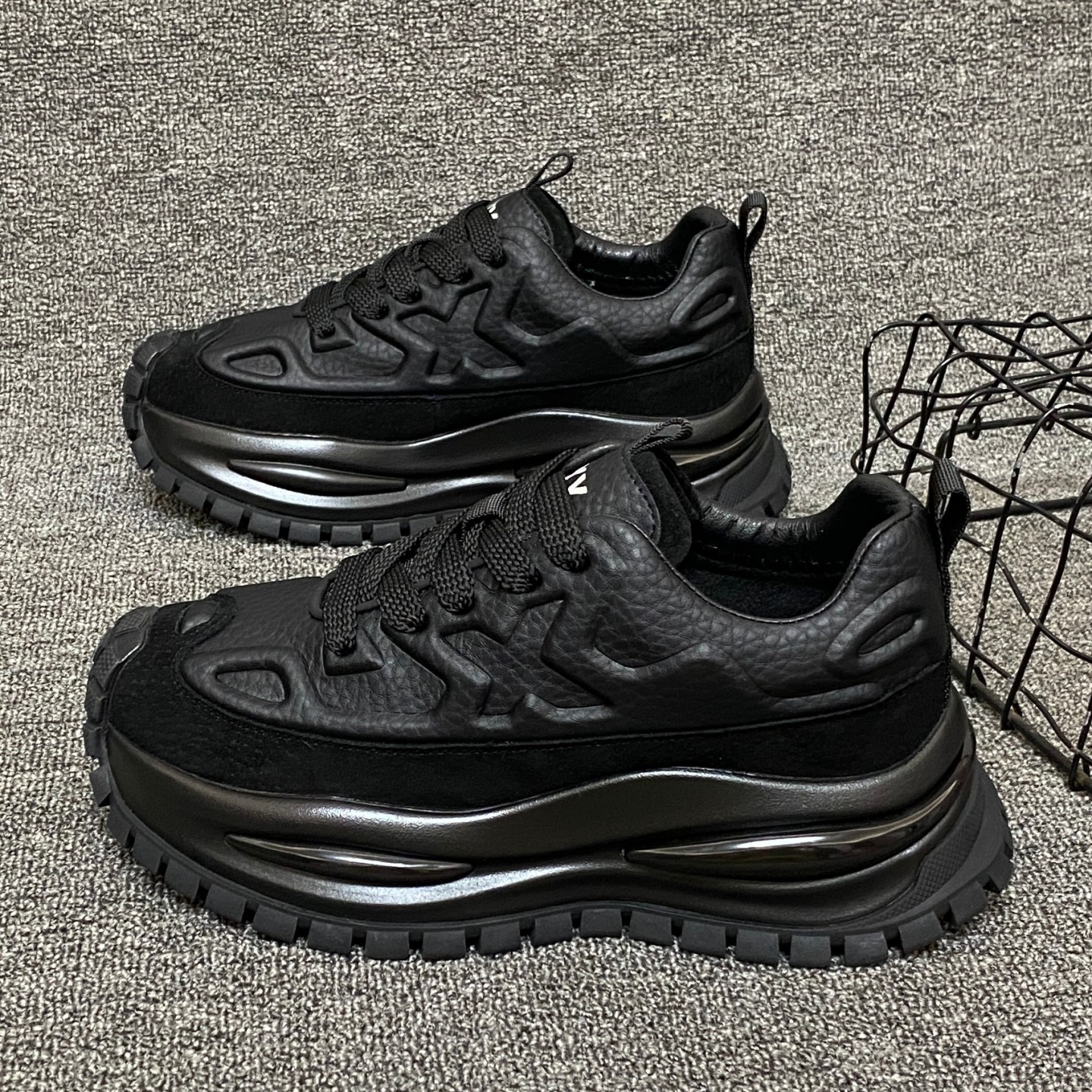 潮牌小众黑武士高级感休闲老爹鞋