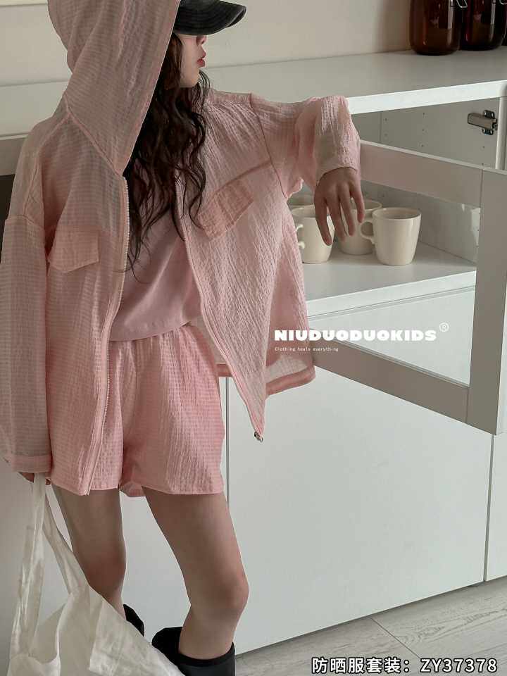 牛哆哆2025春款女中大童防晒衣外套背心短裤三件套装儿童韩版潮