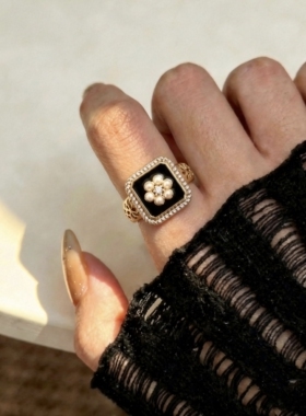 轻奢复古珍珠款花朵耳钉女洋气高级设计感耳环日常百搭纯银耳饰