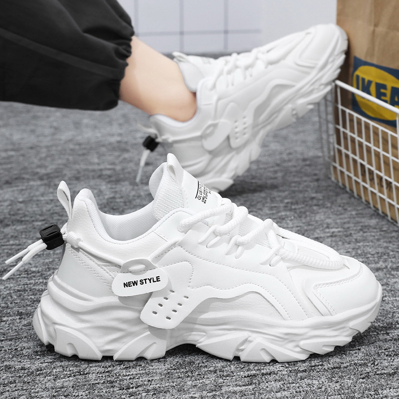 春季男鞋2024款新款透气鞋子男潮流百搭黑色运动鞋休闲厚底老爹鞋