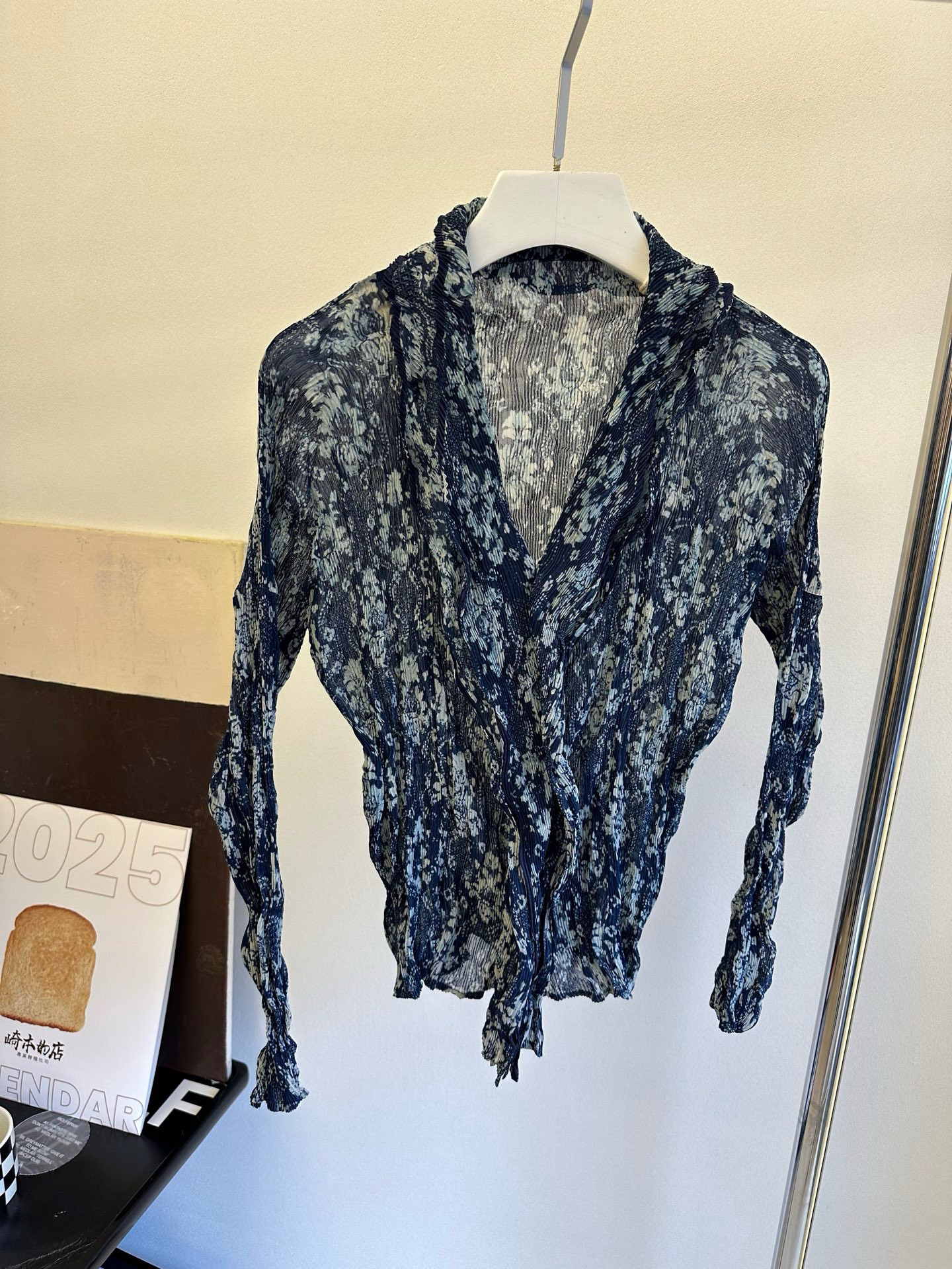 出口订单高端精品25春夏新款进口面料褶皱碎花修身衬衫显瘦气质女