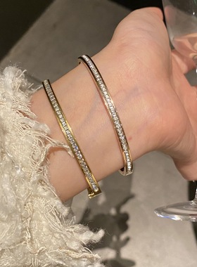 不锈钢手镯钛钢不掉色女生高级感新款满天星镶钻精致大方时尚手链