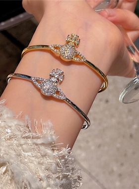 满钻土星手镯女欧美轻奢复古高级感手饰开口星球首饰小众设计手链