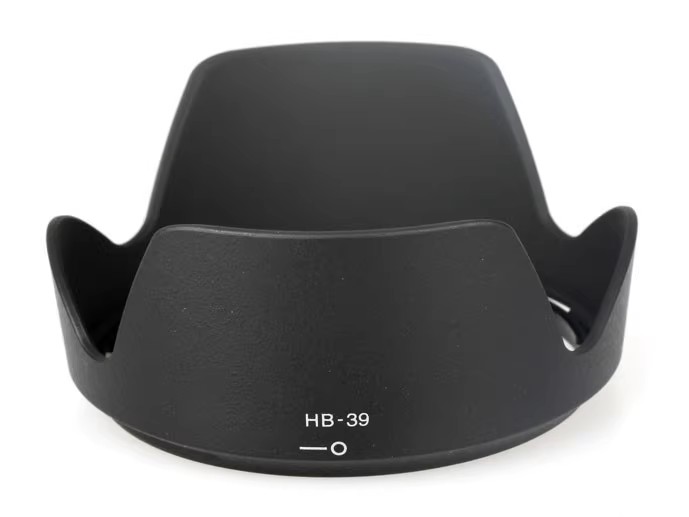 适用尼康D7000 D7100 18-300mm 16-85mm镜头HB-39遮光罩67mm配件