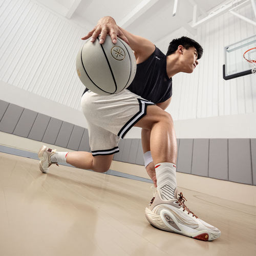 李宁DLO1魁星点斗男篮球场地鞋