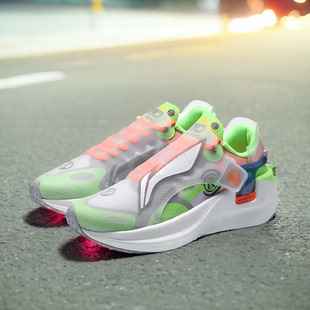 中国李宁游侠休闲秋冬拼色运动鞋女款减震魔术贴跑步鞋ARHQ152