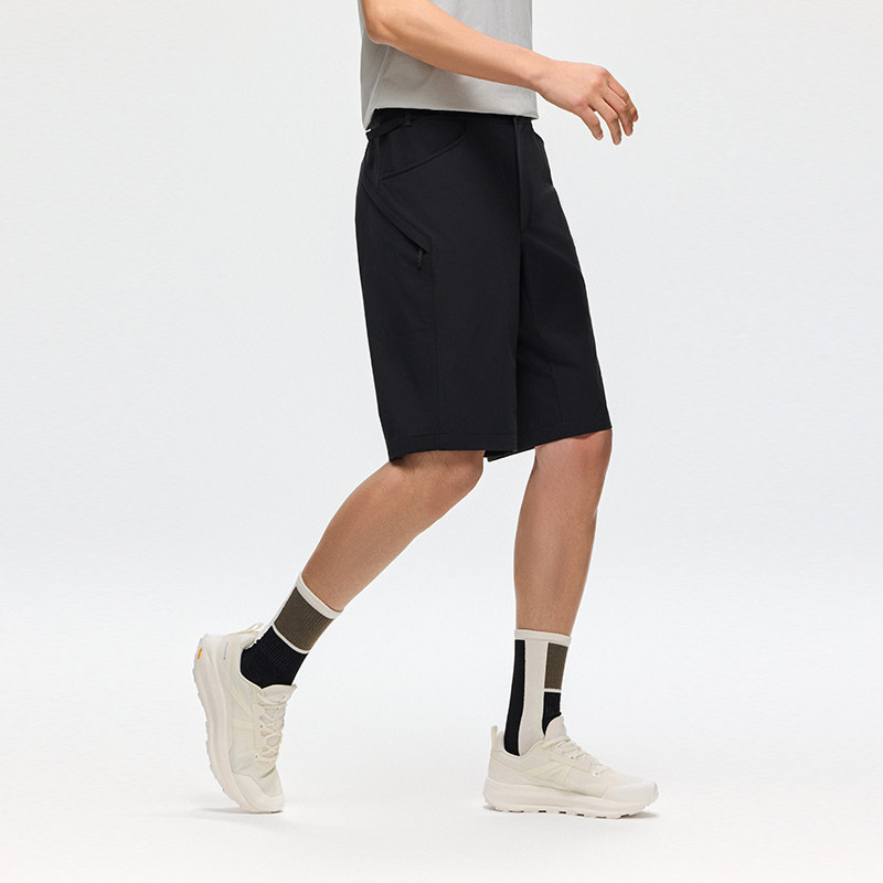 ANTA/安踏2026春季新款徒步男子防泼水透气舒适梭织短裤152520510