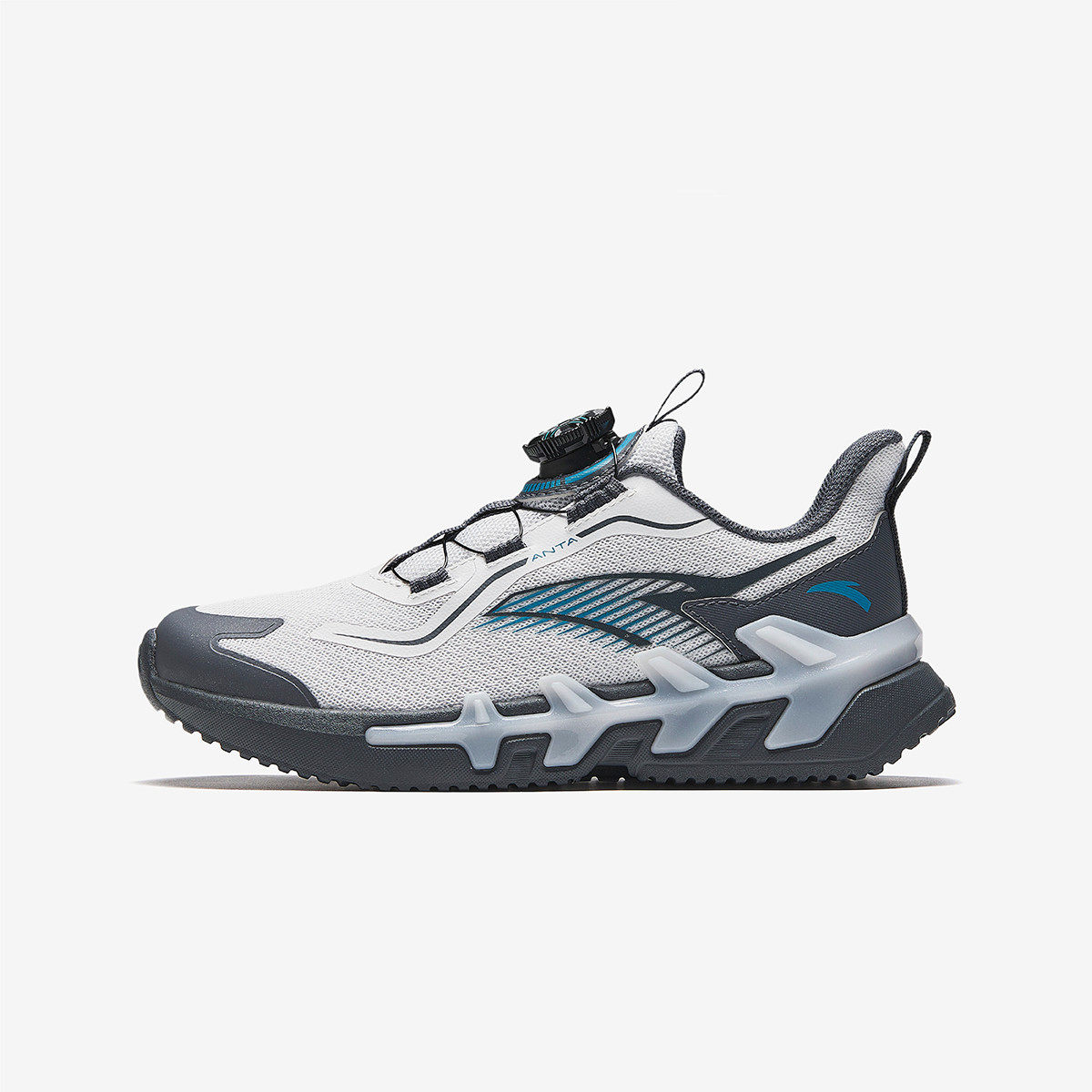 ANTA/安踏冬季新款男童户外时尚舒适百搭休闲运动跑步鞋A12445510