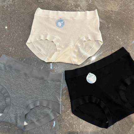 【7A抗菌 蚕丝底裆】无痕中腰三角内裤 2024新款秋冬 女