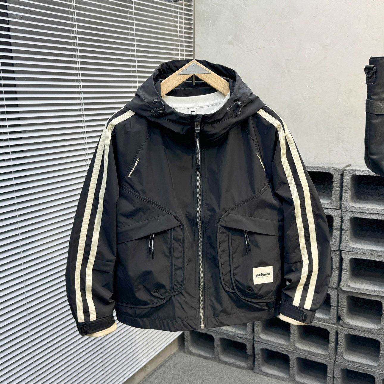 潮牌连帽痞帅男士外套秋季休闲百搭冲锋衣工装美式防风夹克上衣服