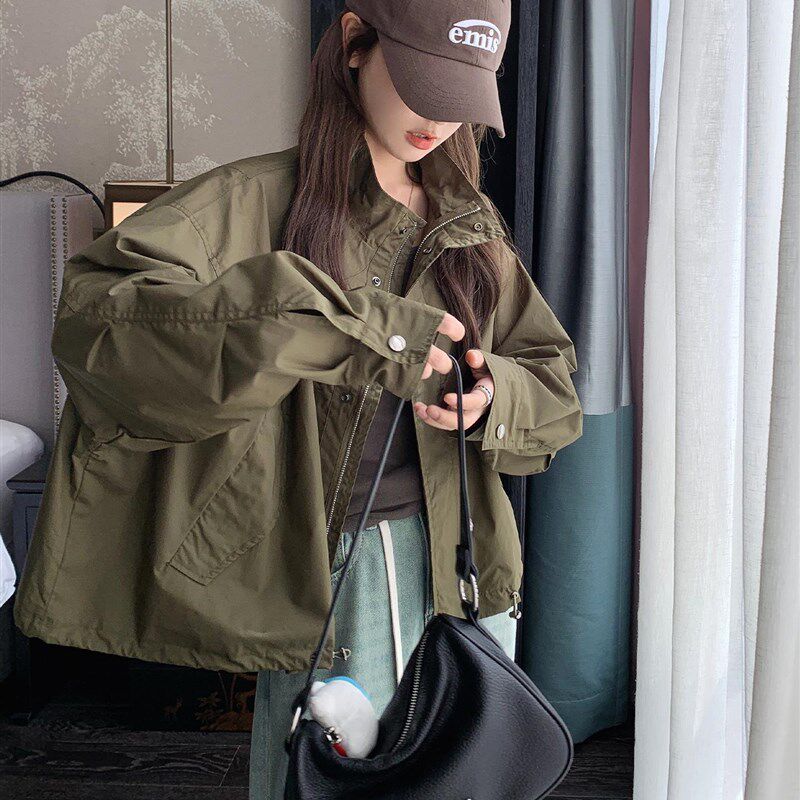 军绿色工装夹克女2025春秋新款韩版小个子酷飒风百搭冲锋衣外套