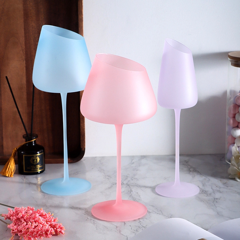 美好玻璃红酒杯法式斜口粉色高脚