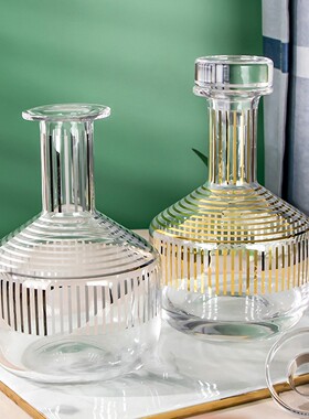 竖纹高级感吧台酒具摆件