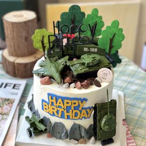 军事主题蛋糕装饰导弹车坦克战机男孩男生生日甜品烘焙装扮插件