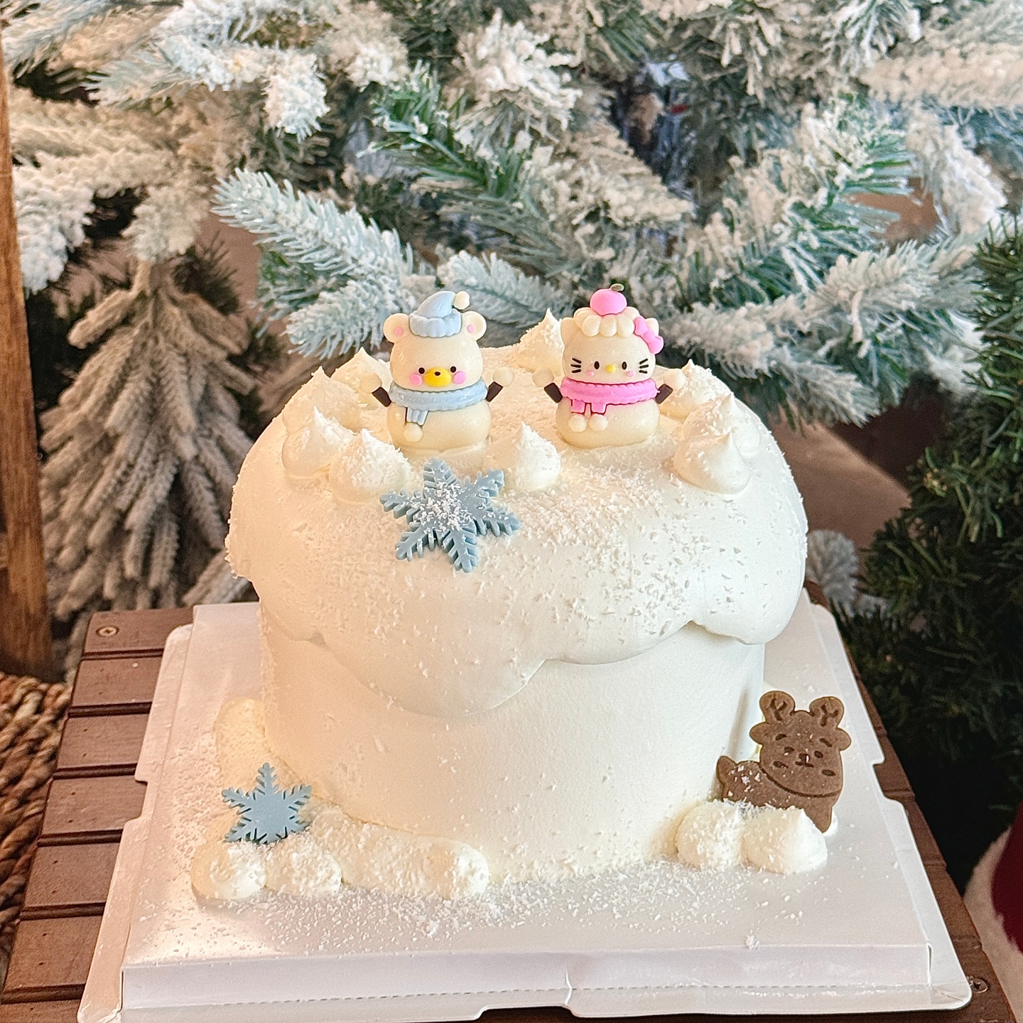 2026圣诞节卡通KT猫小熊蛋糕装饰摆件hellokitty雪花甜品装扮插件