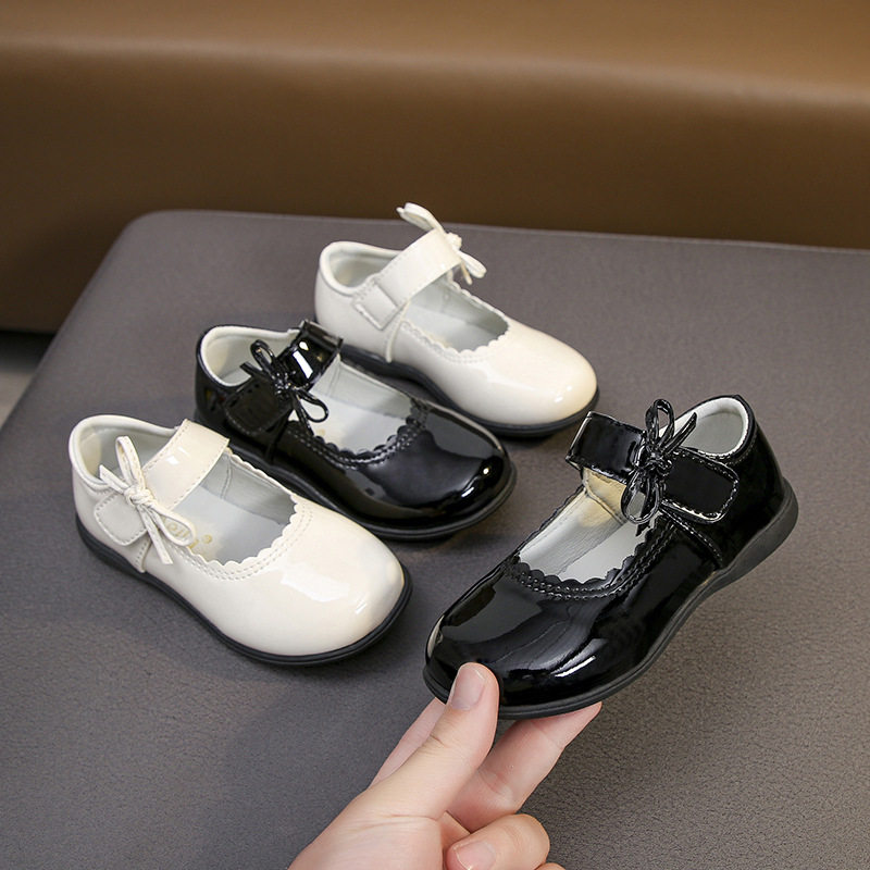 女童黑色皮鞋儿童学生表演鞋女孩公主单鞋中大童礼服鞋礼仪校服鞋