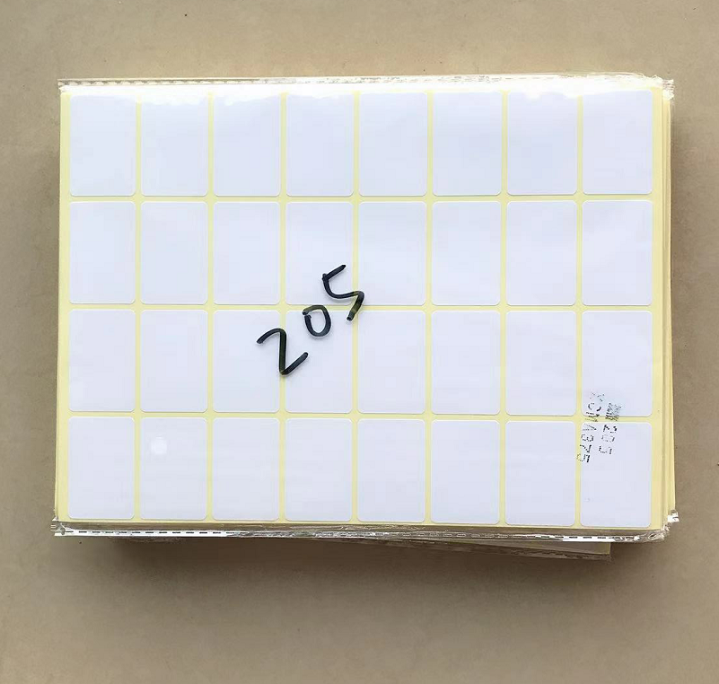205#不干胶空白标签兴昌明小贴纸