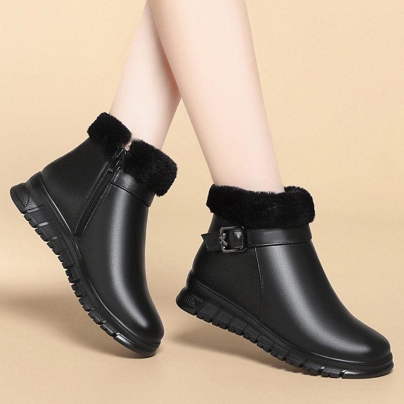 2025保暖中老年人棉鞋女冬季妈妈鞋加绒防滑平底软底奶奶皮鞋轻便,运动鞋new,运动休闲鞋,淘宝优惠券,粉丝福利购,淘宝优惠卷