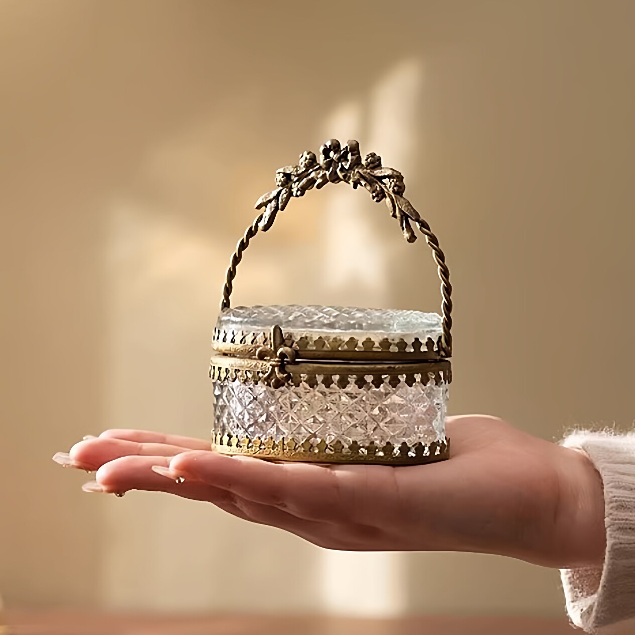 黄铜玻璃首饰盒法式轻奢精致托盘餐厅点心盘宫廷风小型收纳摆件