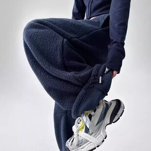 MDCW STUDIO藏青色摇粒绒重磅休闲卫裤女2025秋冬保暖羊羔绒裤子