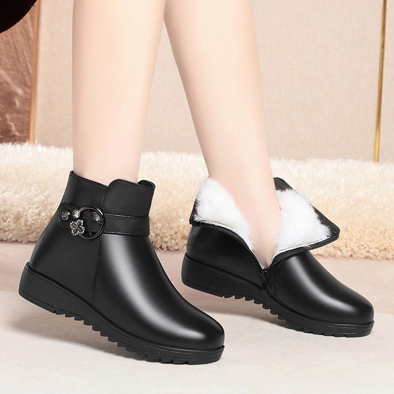 软皮中老年妈妈棉鞋女冬季加绒靴子女士棉靴防滑羊毛皮鞋厚底鞋子,女鞋,时尚休闲鞋,淘宝优惠券,粉丝福利购,淘宝优惠卷