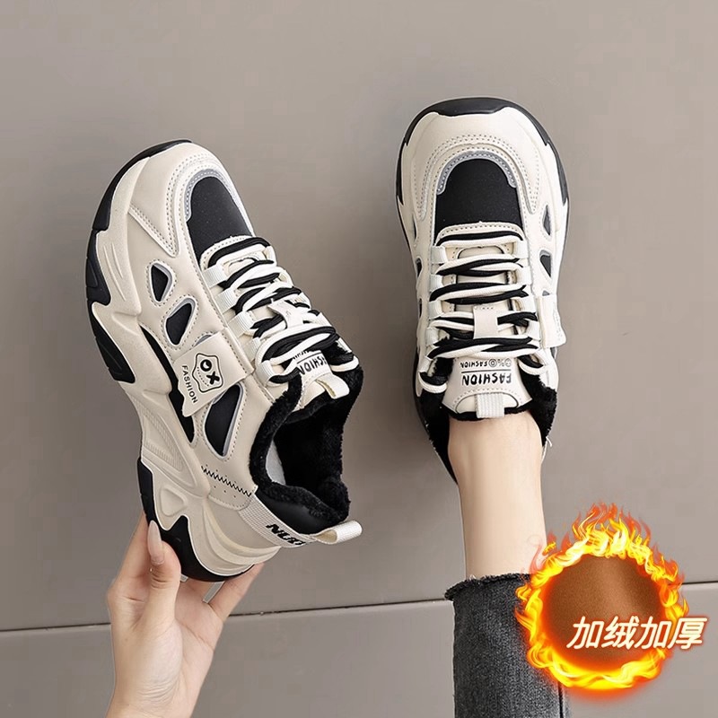 二棉老爹鞋子女款2025新款秋冬季加绒爆款显脚小码34女运动休闲鞋