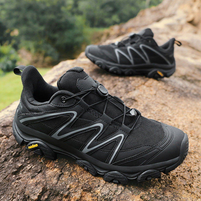 2026新款户外徒步鞋露营野外情侣鞋防滑男女款登山运动专业跑步鞋